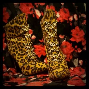 Cheetah print Booties